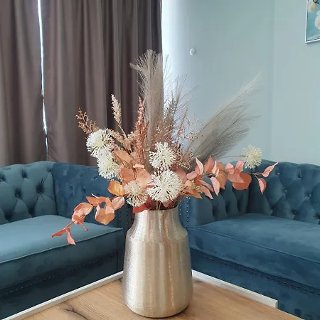 Balkan Tower Deluxe Exquisite *