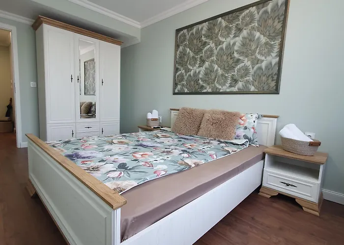 Balkan Tower Deluxe Exquisite Apartament *